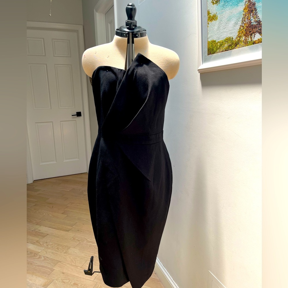 City Chip Tulip Dress, LBD, strapless with optional straps